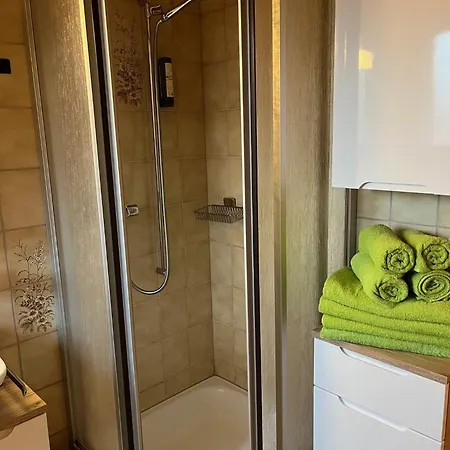 Casa Tresch Bis 5 Pers Apartment *